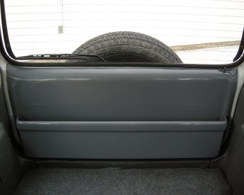 リアゲートトリム＆ポケットセット （ジムニーJB23/33/43）｜厚木の