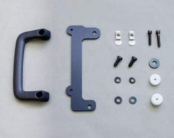 リアピラーアシストグリップ ジムニーノマド用（JC74）｜RV4ワイルド